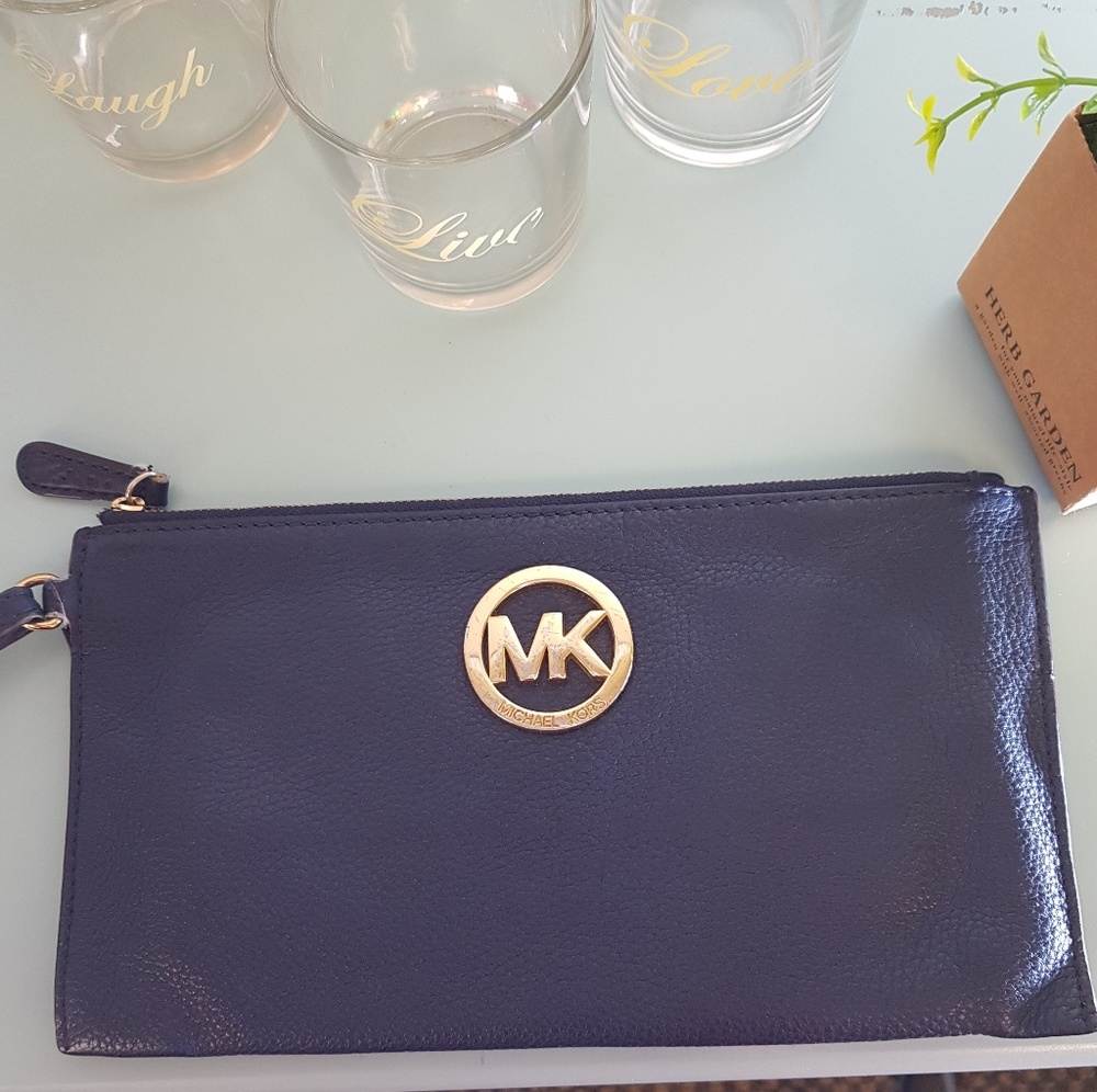Michael Kors Wristlet wallet.